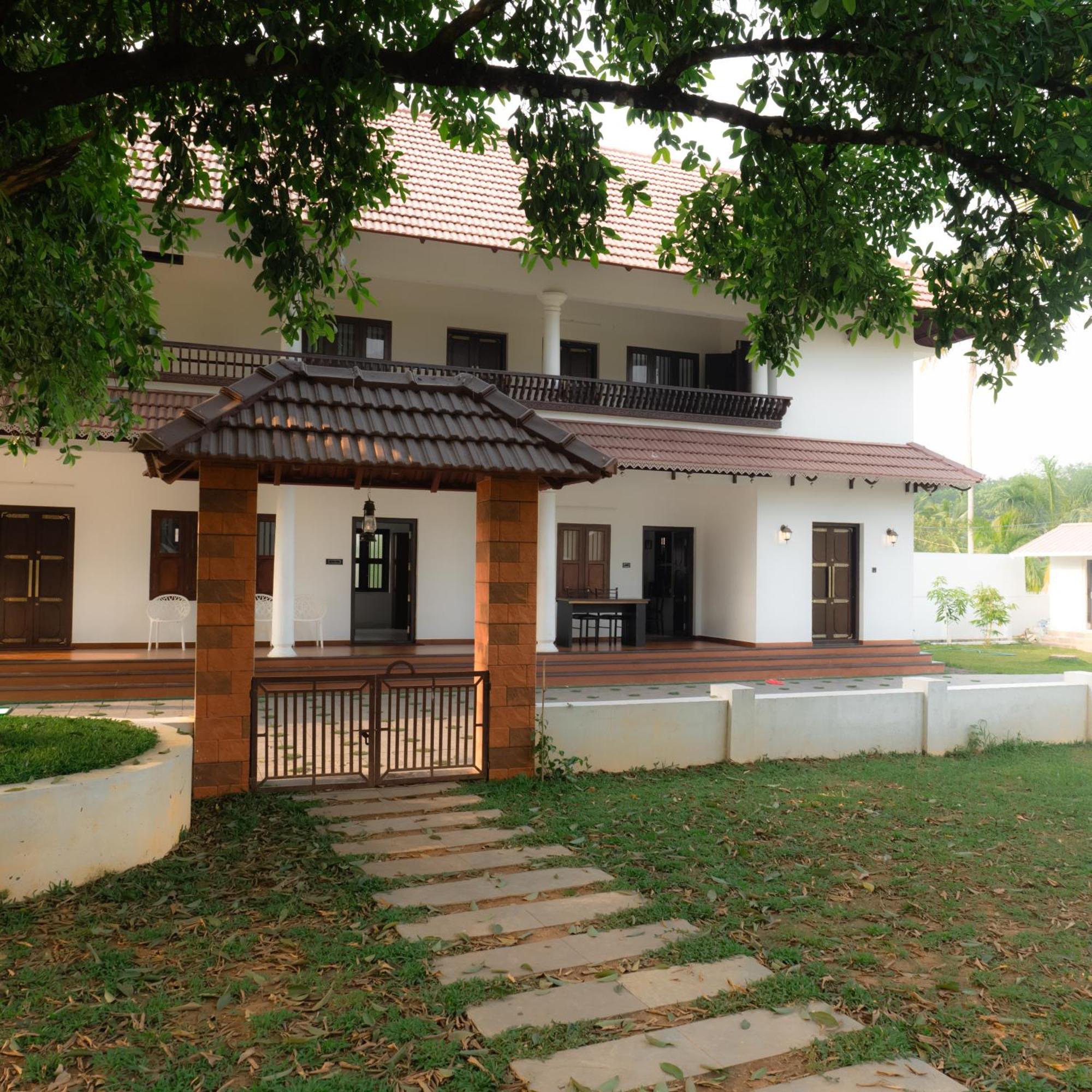 Tamarind Heritage Holiday Home Angamali Exterior photo
